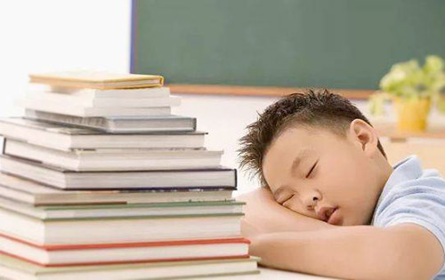 加强中小学生睡眠管理工作 确保中小学生充足睡眠
